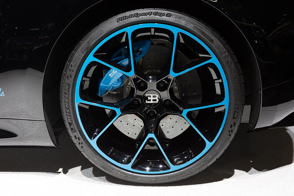 Method Race Wheels MR305 NV 17x8.5 Gloss Black
